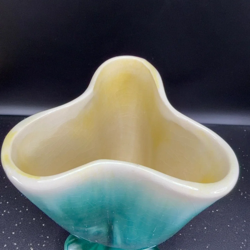 Vintage Green Ombre Crackle Glaze Ceramic Vase Tri Corner Pedestal Planter‎ Vase